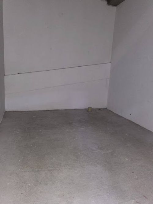 Local en arriendo en El Chagualo, Medellín, 25 m² · foto 6 de 10