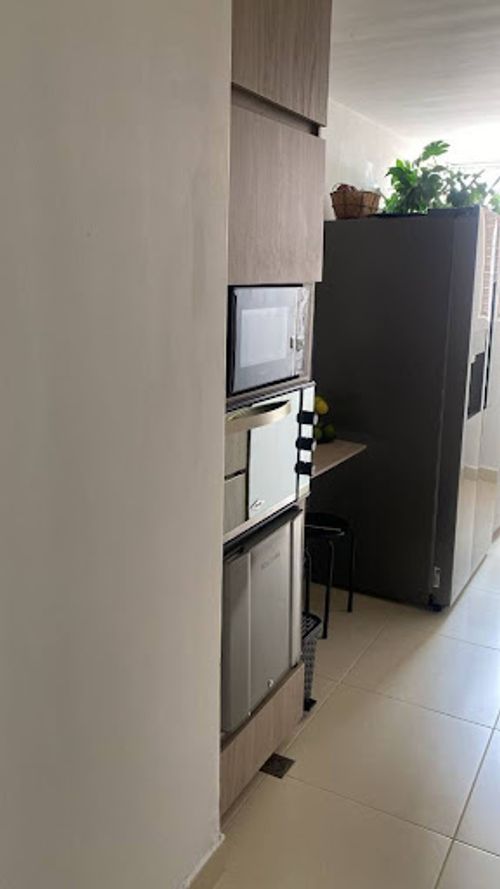 Apartamento de 3 alcobas en venta en Transversal Inferior, Medellín, 80 m² · foto 3 de 11