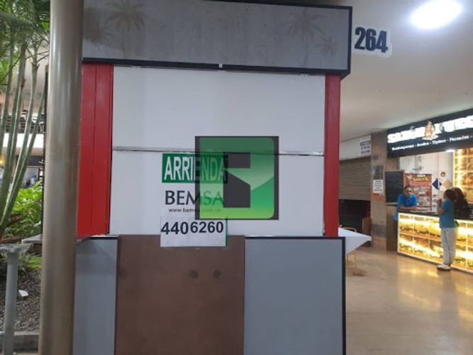 Local en arriendo en La Candelaria, Medellín · foto 7 de 7
