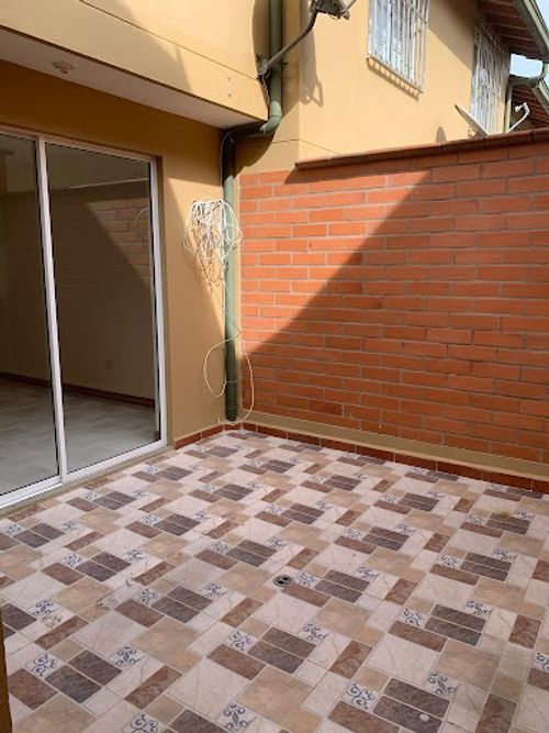 Casa de 3 alcobas en venta en Rionegro, 140 m² · foto 10 de 14