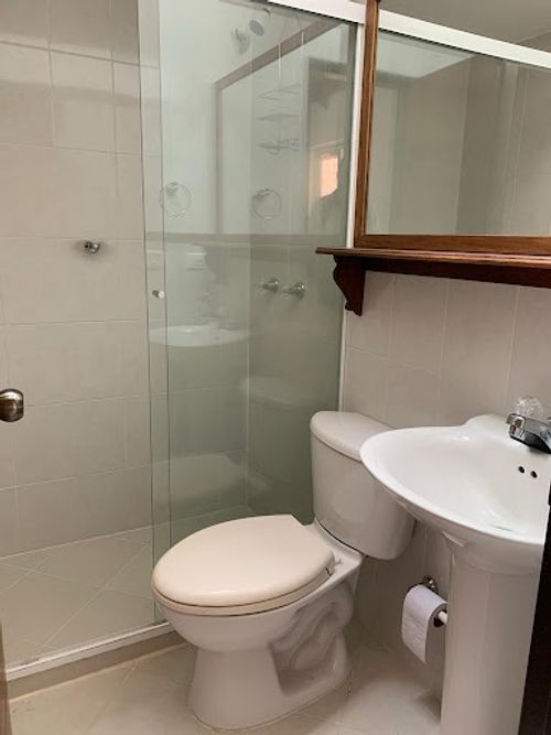Casa de 3 alcobas en venta en Rionegro, 140 m² · foto 13 de 14