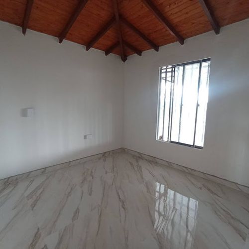 Finca en arriendo en Guarne, 90 m² · foto 4 de 15