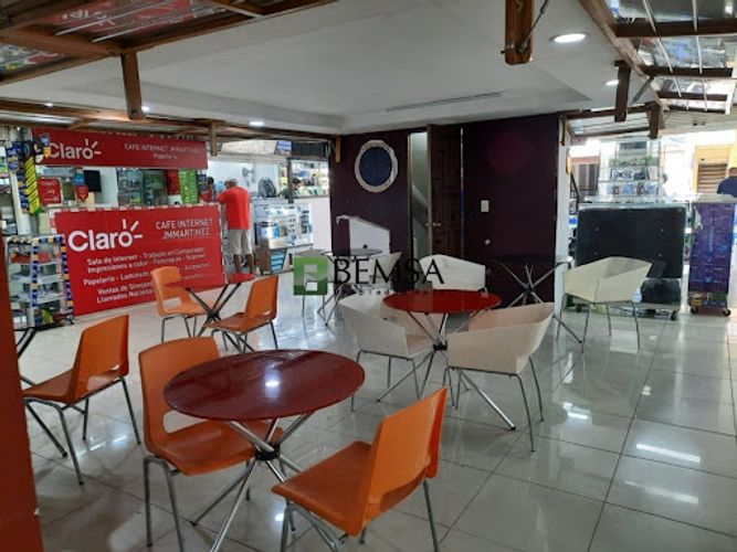 Local en arriendo en Villa Nueva, Medellín · foto 2 de 4
