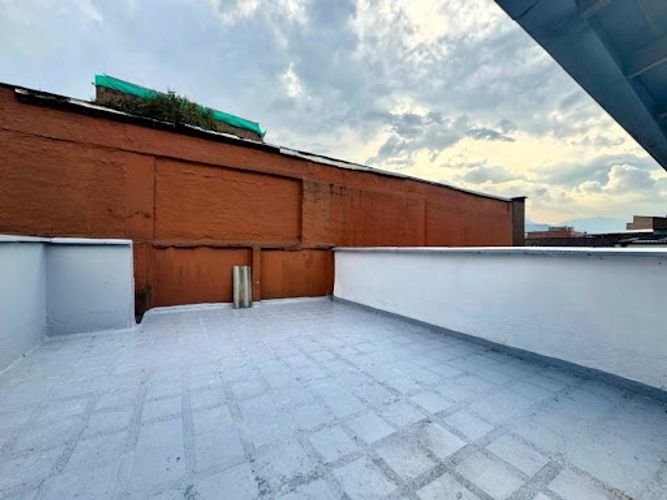 Casa de 4 alcobas en venta en Manila, Medellín, 357 m² · foto 7 de 13