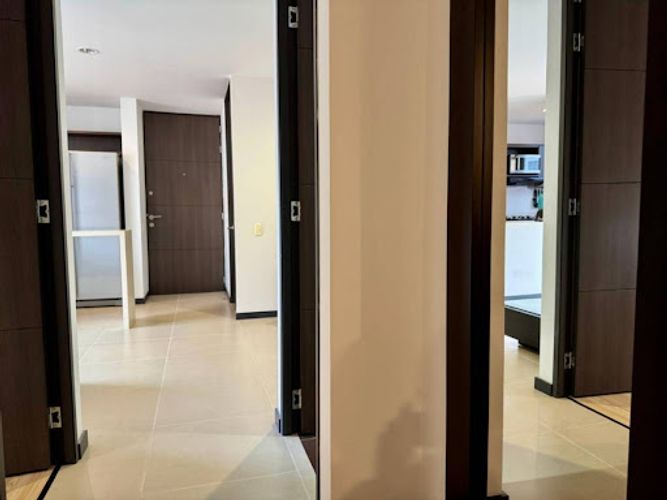 Apartamento de 2 alcobas en venta en Altos Del Poblado, Medellín, 67 m² · foto 12 de 22