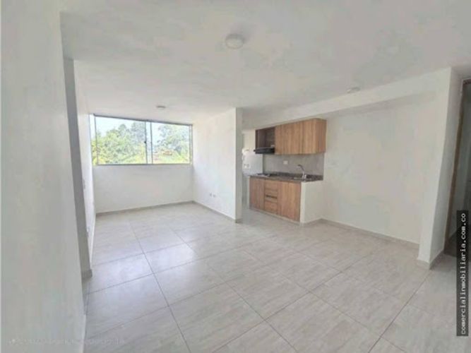 Apartamento de 3 alcobas en venta en Cuatro Esquinas, Rionegro, 60 m² · foto 6 de 17
