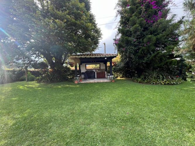 Casa de 4 alcobas en venta en Llano Grande, Rionegro, 490 m² · foto 4 de 24