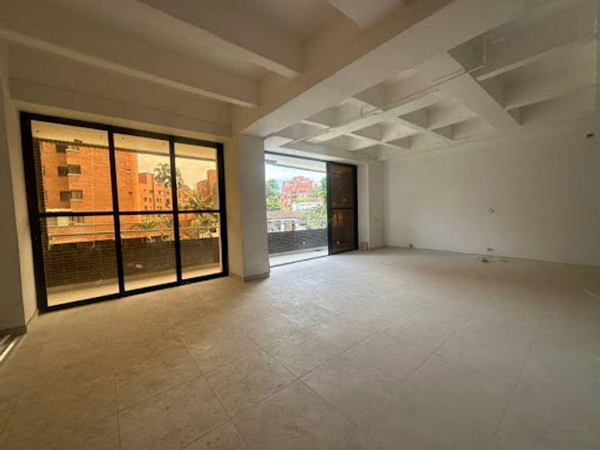 Local en arriendo en Laureles, Medellín, 86 m² · foto 2 de 14