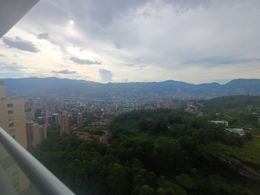 Apartamento en arriendo en Cola Del Zorro, Medellín · foto 2 de 2