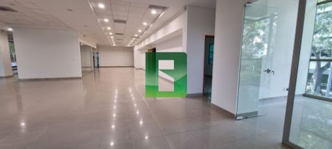 Local en arriendo en Alejandria, Medellín, 418 m² · foto 13 de 24