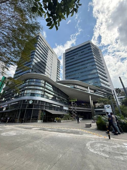 Oficina en arriendo en Milla De Oro, Medellín, 50 m² · foto 10 de 16