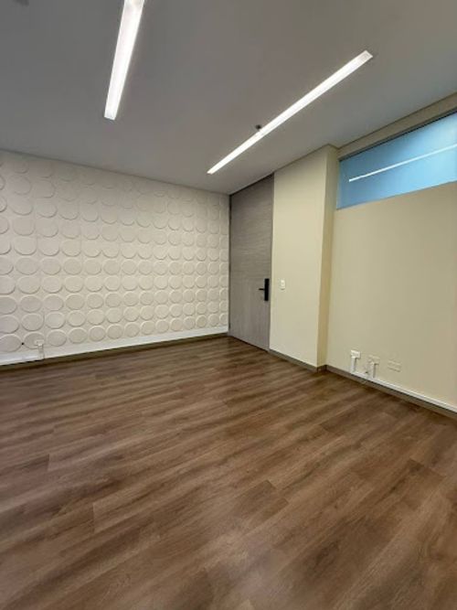 Oficina en arriendo en Milla De Oro, Medellín, 50 m² · foto 11 de 16