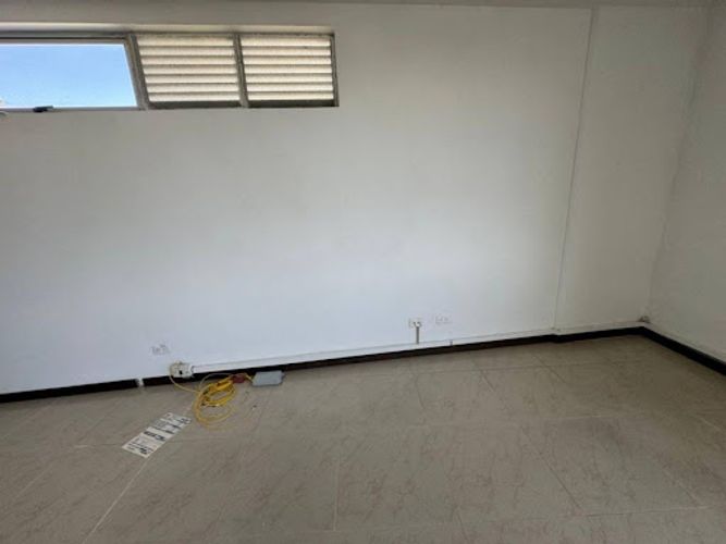 Oficina en arriendo en Aeropuerto, Rionegro, 46 m² · foto 2 de 9