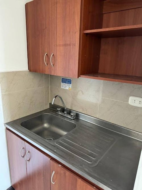 Oficina en arriendo en Aeropuerto, Rionegro, 46 m² · foto 5 de 9