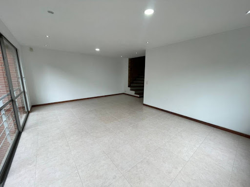 4BR House (250 m²) - 3