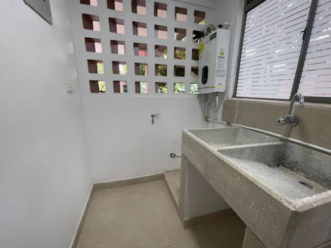 Casa de 4 alcobas en arriendo en Medellín, 250 m² · foto 6 de 24