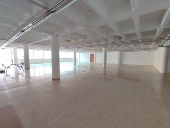 Local en arriendo en Centro, Rionegro, 890 m² · foto 3 de 11