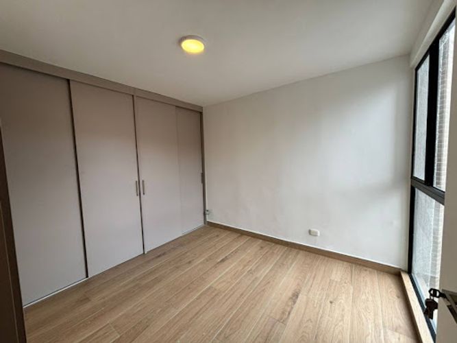 Apartamento de 2 alcobas en arriendo en Cuatro Esquinas, Rionegro, 56 m² · foto 9 de 17