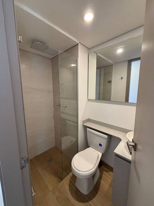 Apartamento de 2 alcobas en arriendo en Cuatro Esquinas, Rionegro, 56 m² · foto 10 de 17