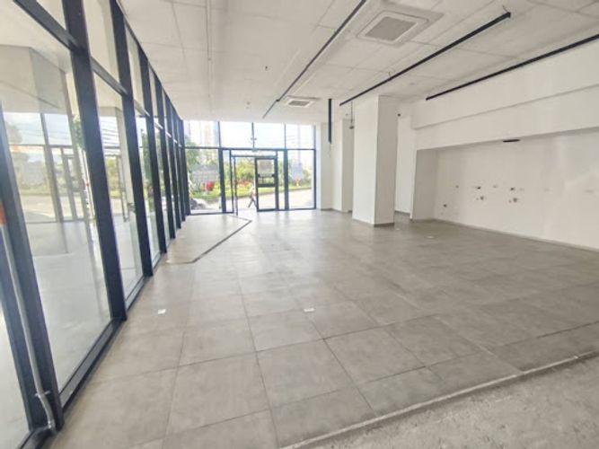 Local en arriendo en Las Casitas, Sabaneta, 120 m² · foto 3 de 11