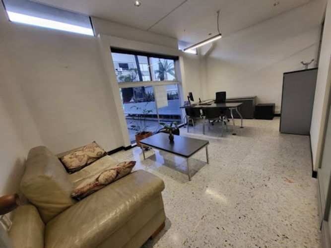 Oficina en arriendo en Primavera, Envigado, 478 m² · foto 4 de 24