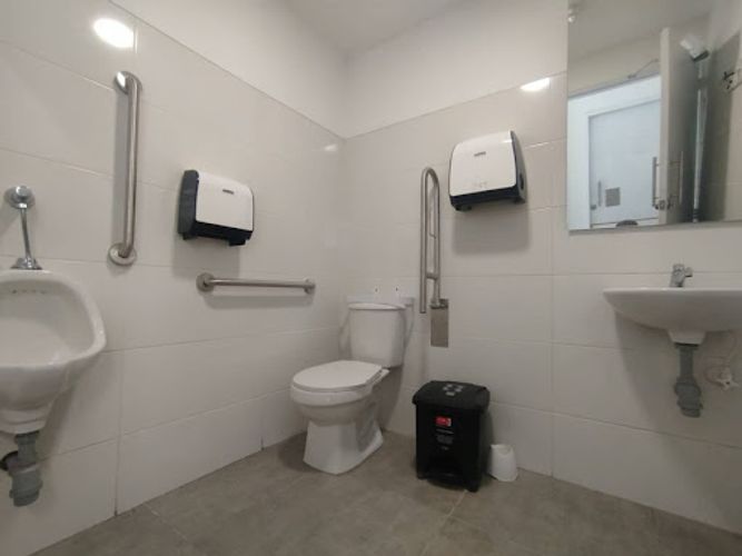 Local en arriendo en Las Casitas, Sabaneta, 120 m² · foto 7 de 11