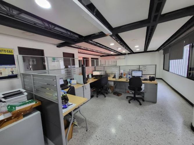 Oficina en arriendo en Primavera, Envigado, 478 m² · foto 13 de 24