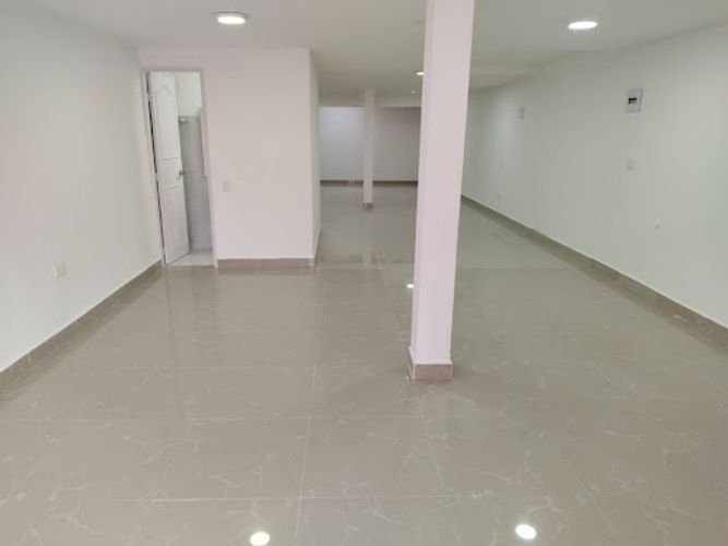 Local en arriendo en Los Colegios, Rionegro, 70 m² · foto 3 de 10