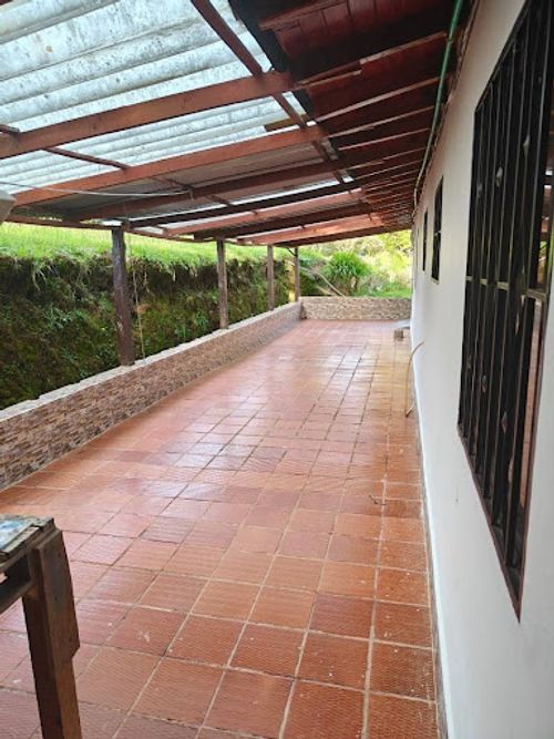 Finca en arriendo en Pantanillo, Envigado, 130 m² · foto 2 de 9