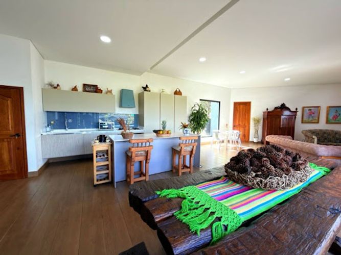 Casa de 6 alcobas en venta en El Carmen De Viboral, El Carmen de Viboral, 315 m² · foto 12 de 24