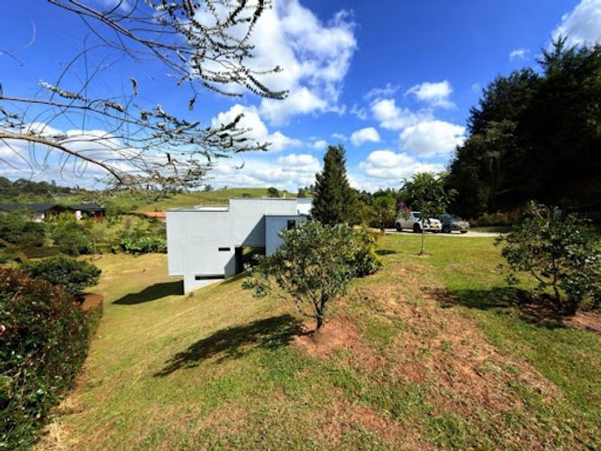 Casa de 6 alcobas en venta en El Carmen De Viboral, El Carmen de Viboral, 315 m² · foto 19 de 24