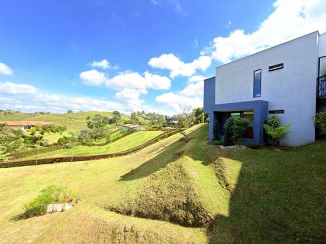 Casa de 6 alcobas en venta en El Carmen De Viboral, El Carmen de Viboral, 315 m² · foto 23 de 24