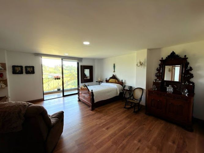 Casa de 6 alcobas en venta en El Carmen De Viboral, El Carmen de Viboral, 315 m² · foto 24 de 24
