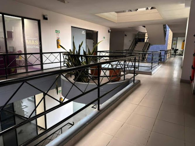 Oficina en arriendo en Lorena, Medellín, 32 m² · foto 2 de 8