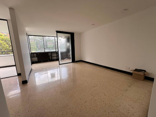 Apartamento en arriendo en Loma De Los Gonzalez, Medellín · foto 14 de 14
