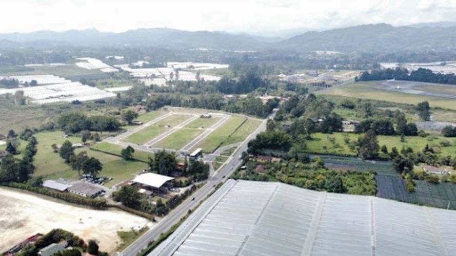 Lote en venta en El Tablazo, Rionegro, 353 m² · foto 3 de 7