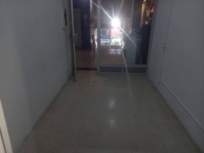 Local en arriendo en Manrique Central, Medellín, 21 m² · foto 3 de 6