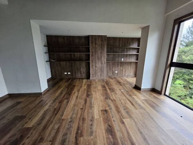 Apartamento de 3 alcobas en arriendo en Llano Grande, Rionegro, 320 m² · foto 13 de 24