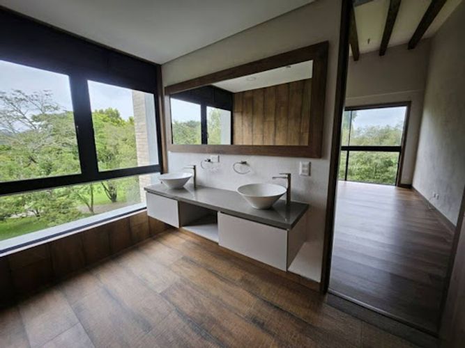 Apartamento de 3 alcobas en arriendo en Llano Grande, Rionegro, 320 m² · foto 14 de 24