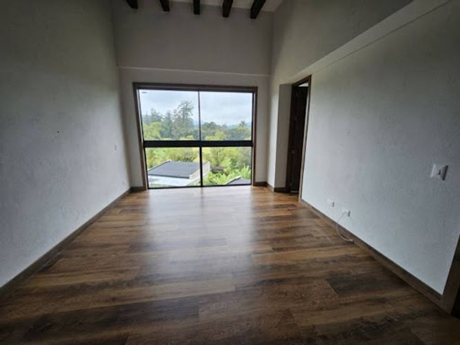 Apartamento de 3 alcobas en arriendo en Llano Grande, Rionegro, 320 m² · foto 20 de 24