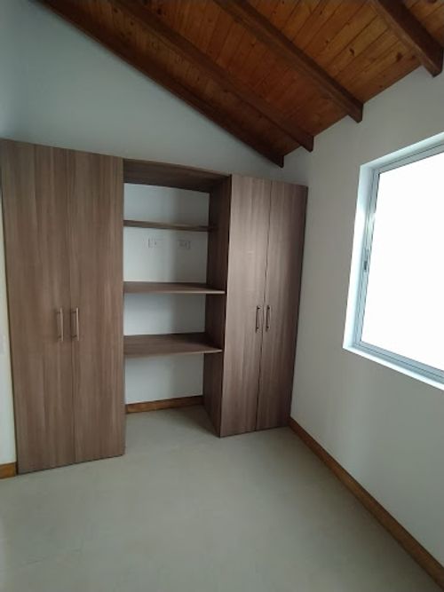 Casa de 3 alcobas en venta en Rionegro, 130 m² · foto 6 de 24