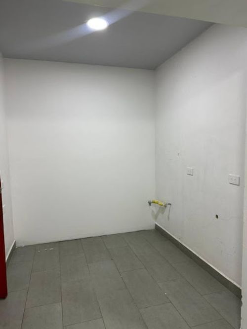 Local en arriendo en San Agustin, La Estrella, 13 m² · foto 6 de 6