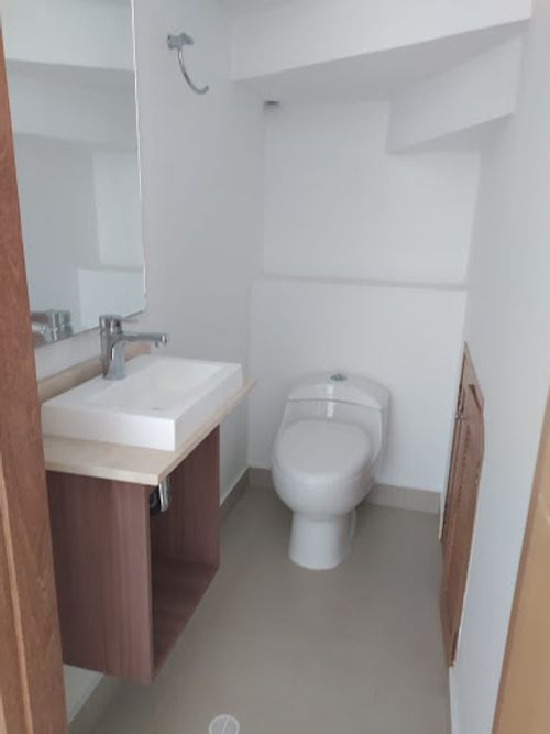 Casa de 3 alcobas en venta en Rionegro, 130 m² · foto 12 de 24