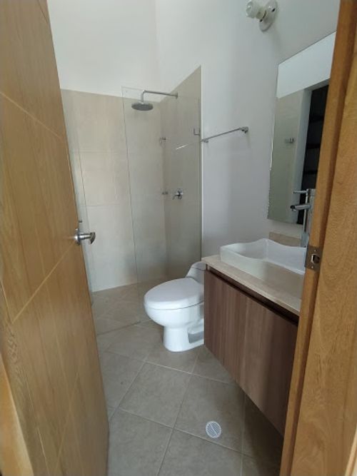 Casa de 3 alcobas en venta en Rionegro, 130 m² · foto 14 de 24