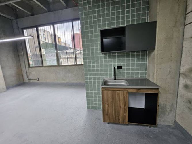 Local en arriendo en Bombona No.1, Medellín, 98 m² · foto 10 de 16
