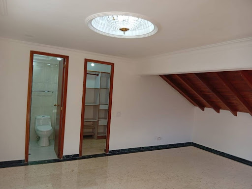 Casa en arriendo en Las Palmas, Medellín · foto 10 de 24