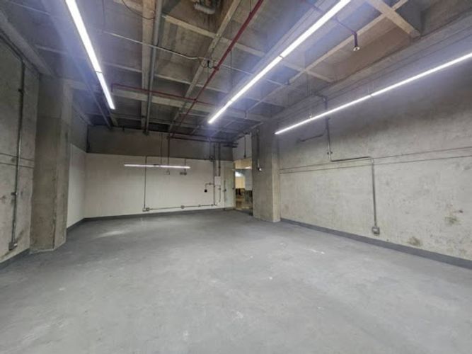 Local en arriendo en Bombona No.1, Medellín, 98 m² · foto 15 de 16