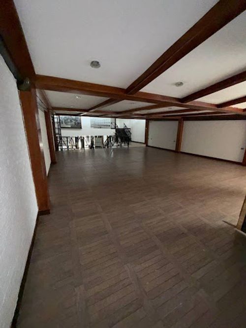 Local en arriendo en La Florida, Medellín, 700 m² · foto 4 de 24