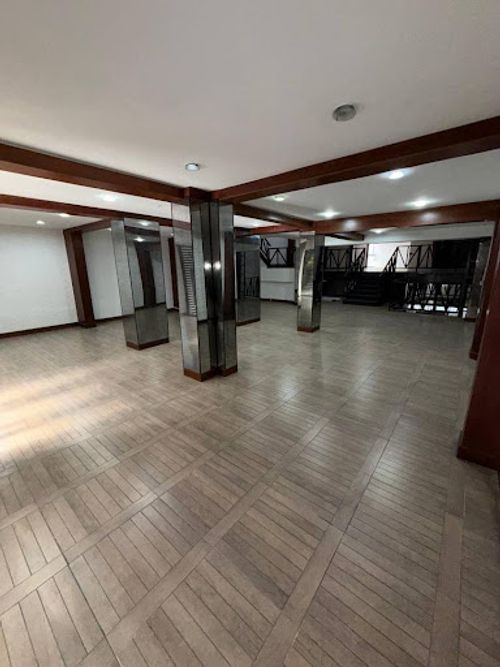 Local en arriendo en La Florida, Medellín, 700 m² · foto 7 de 24