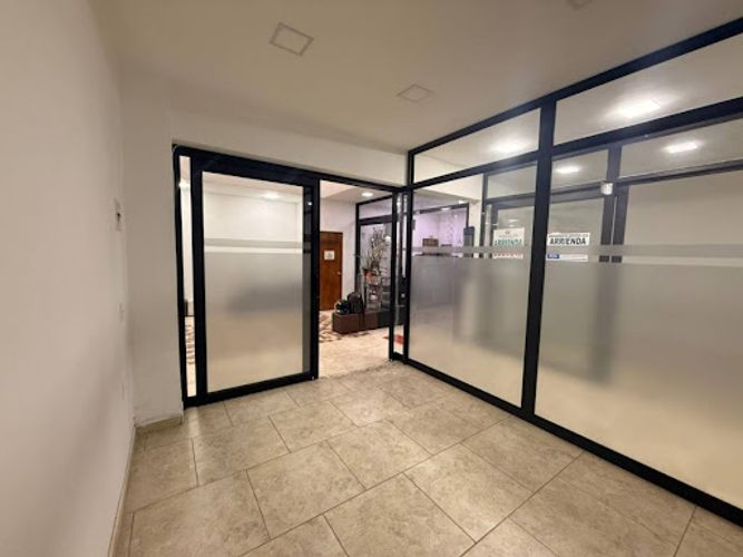 Local en arriendo en Centro, La Estrella, 25 m² · foto 9 de 24